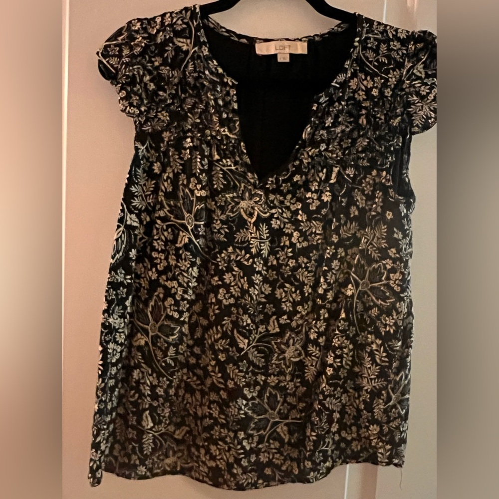 Loft black white top, size small
